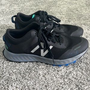 New Balance 10.5 woman’s sneakers